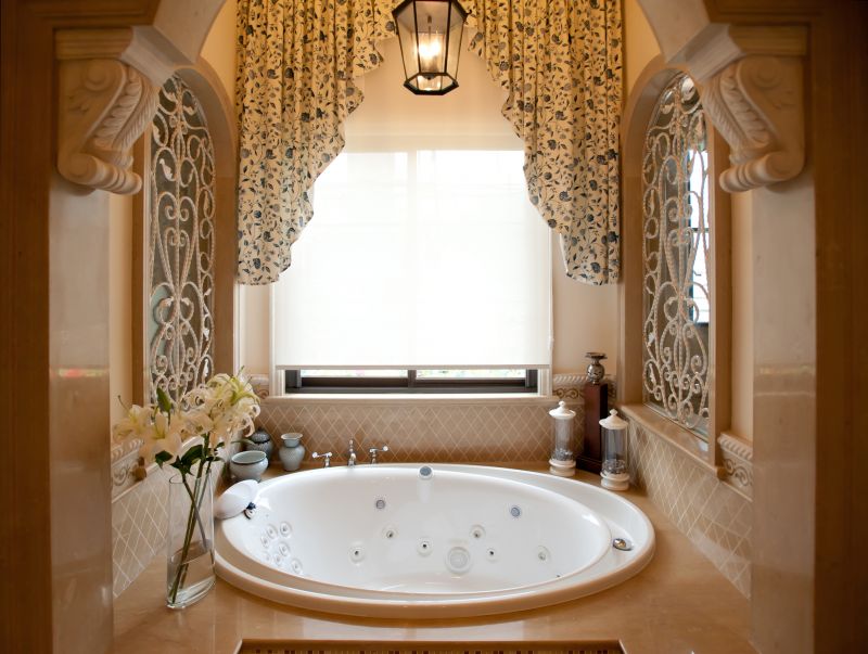 Bathtub Surround Installation